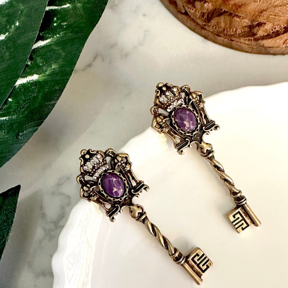 Baroque Skeleton Key Earrings Vintage Style Purple Stone Steampunk Jewelry NEW